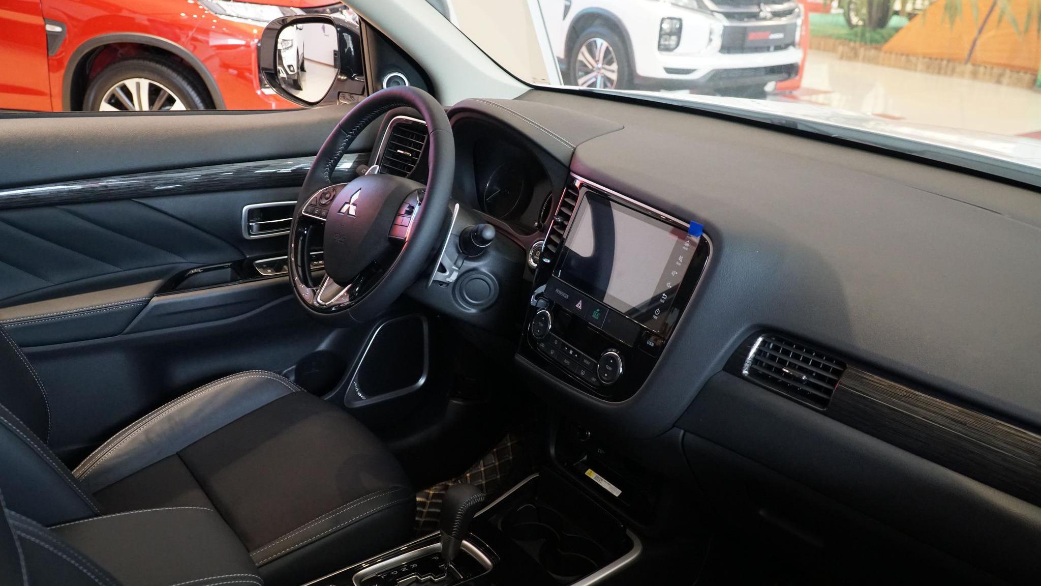 2020款新欧蓝德 探店实拍内饰