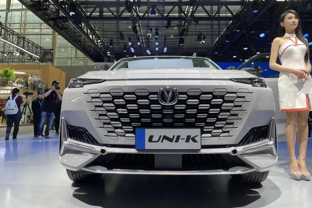 长安UNI-K亮相，这应该是最好看的国产中型SUV！