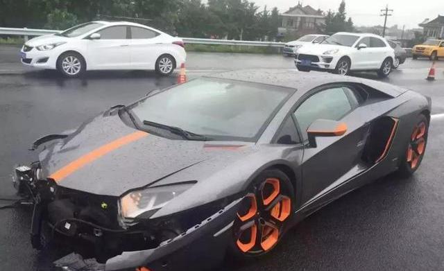 汽车三者险有必要买100万的吗？定损员说出实情：少吃一顿火锅