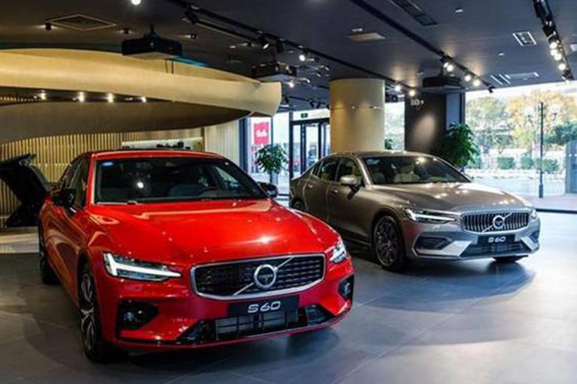 终于扛不住了！沃尔沃S60现全系优惠6万起，你会买这款车吗？