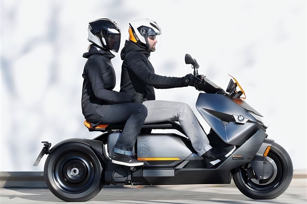 宝马CE04电摩首发，茅台冰淇淋上市，华为核心领域不能被卡脖子