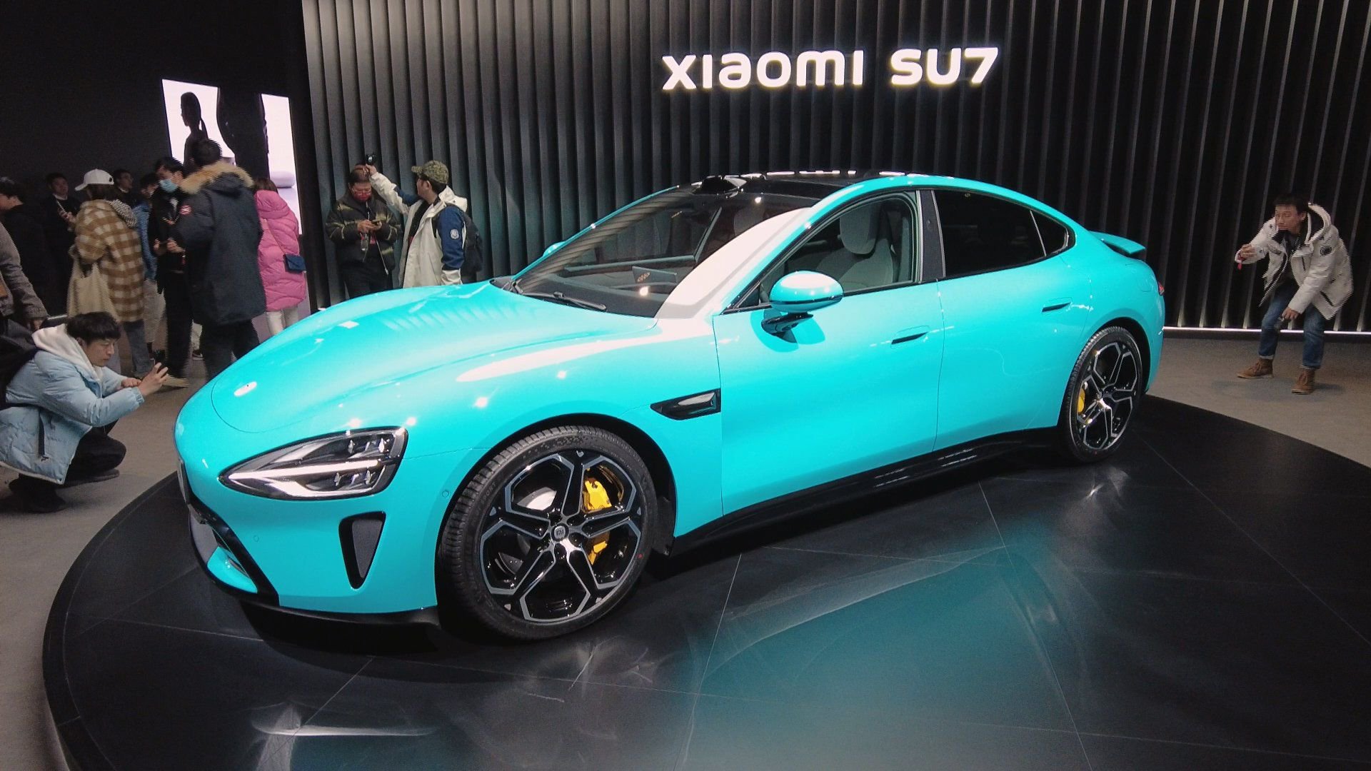 小米汽车五大核心技术披露 首车小米SU7正式亮相
