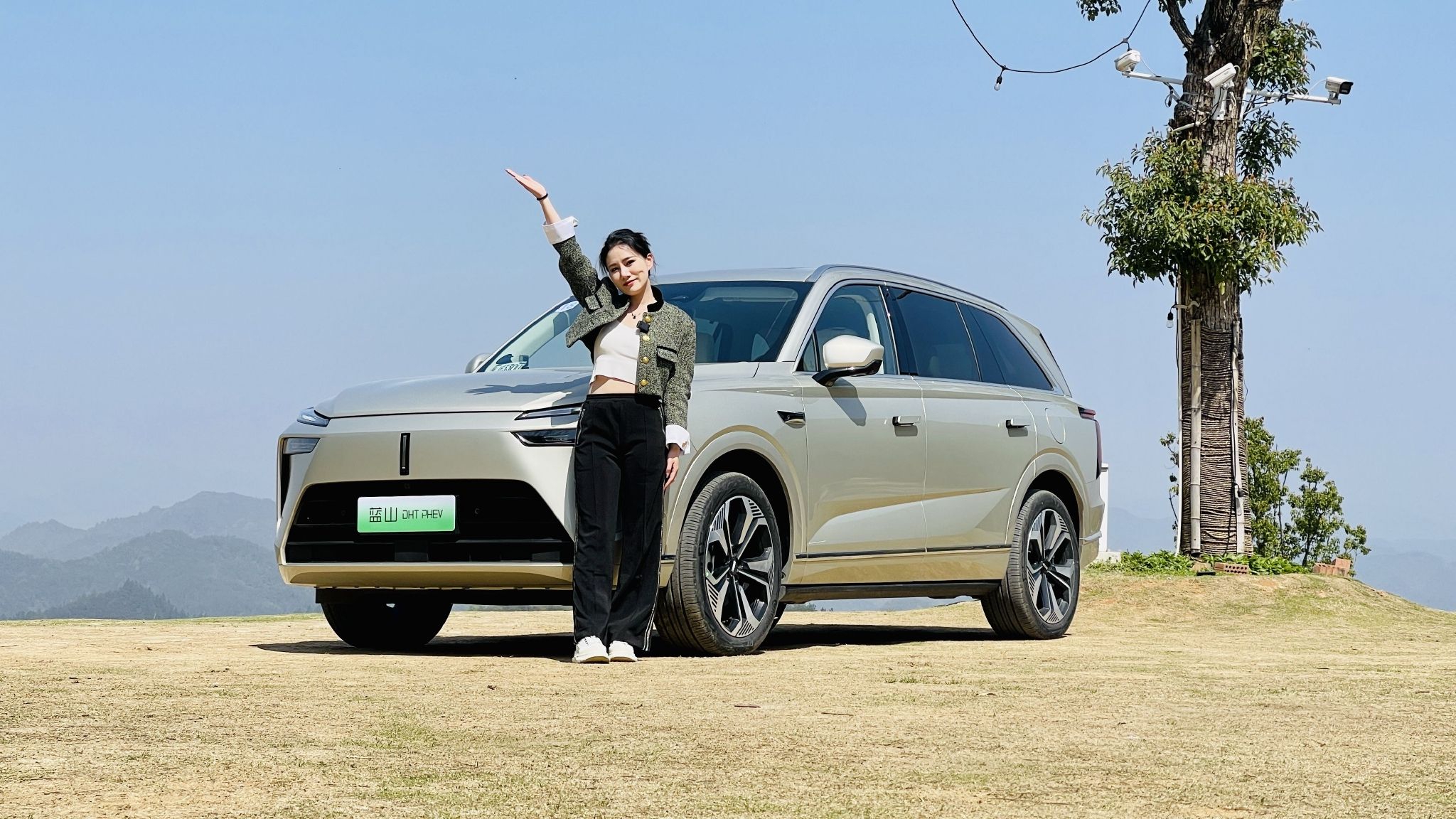 比理想L8更大更香？来品一品魏牌这杯“新咖啡”蓝山