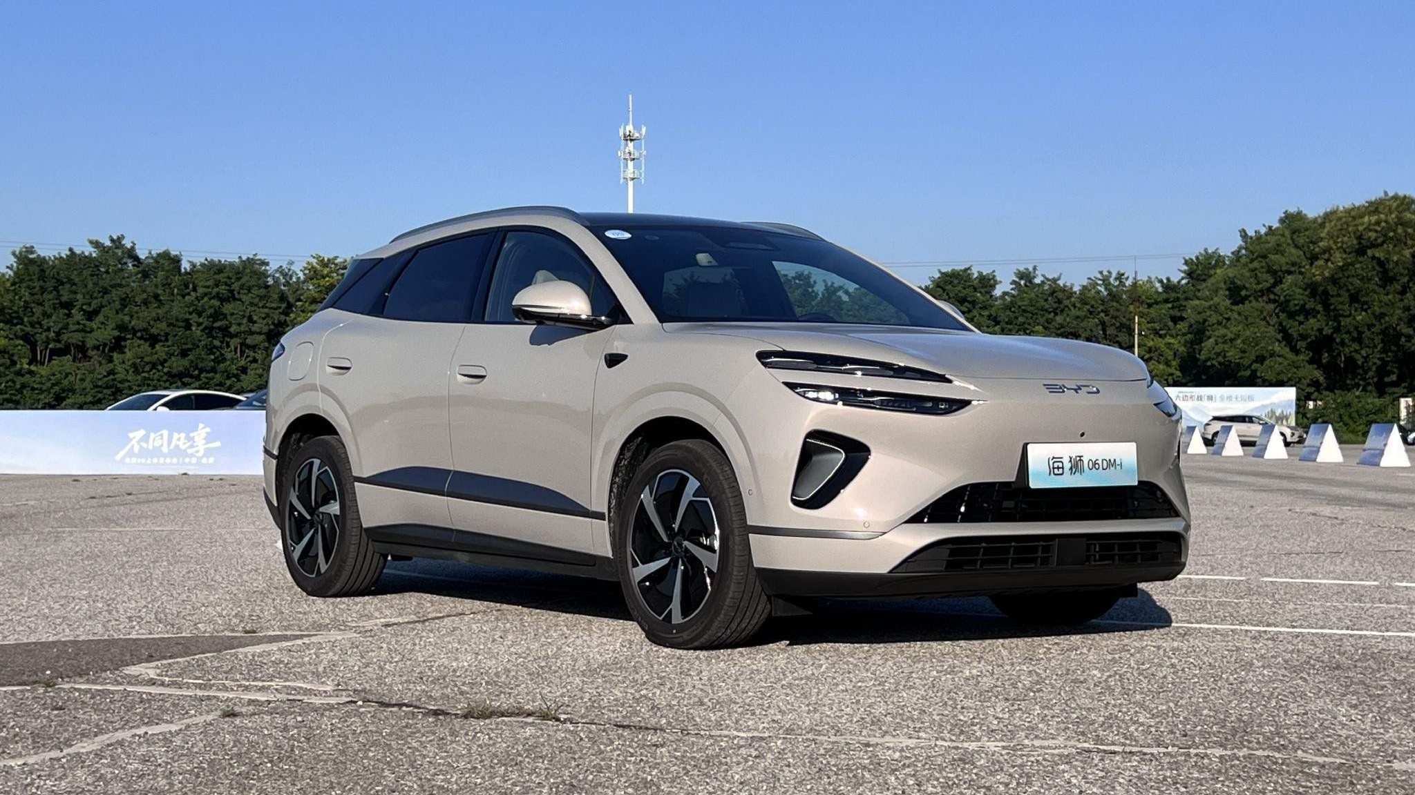 中型SUV的全能之选 试驾比亚迪海狮06 DM-i