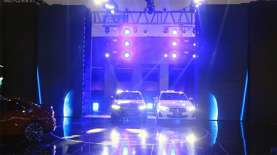 四款重磅车型震撼上市  宝马集团以澎湃驾趣激荡蓉城