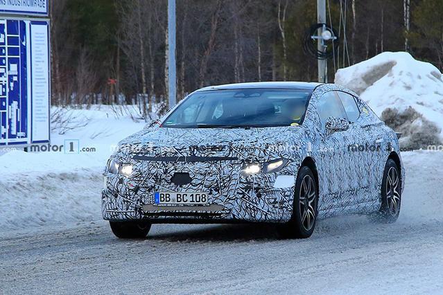 或2022年亮相 奔驰EQE路试谍照最新曝光