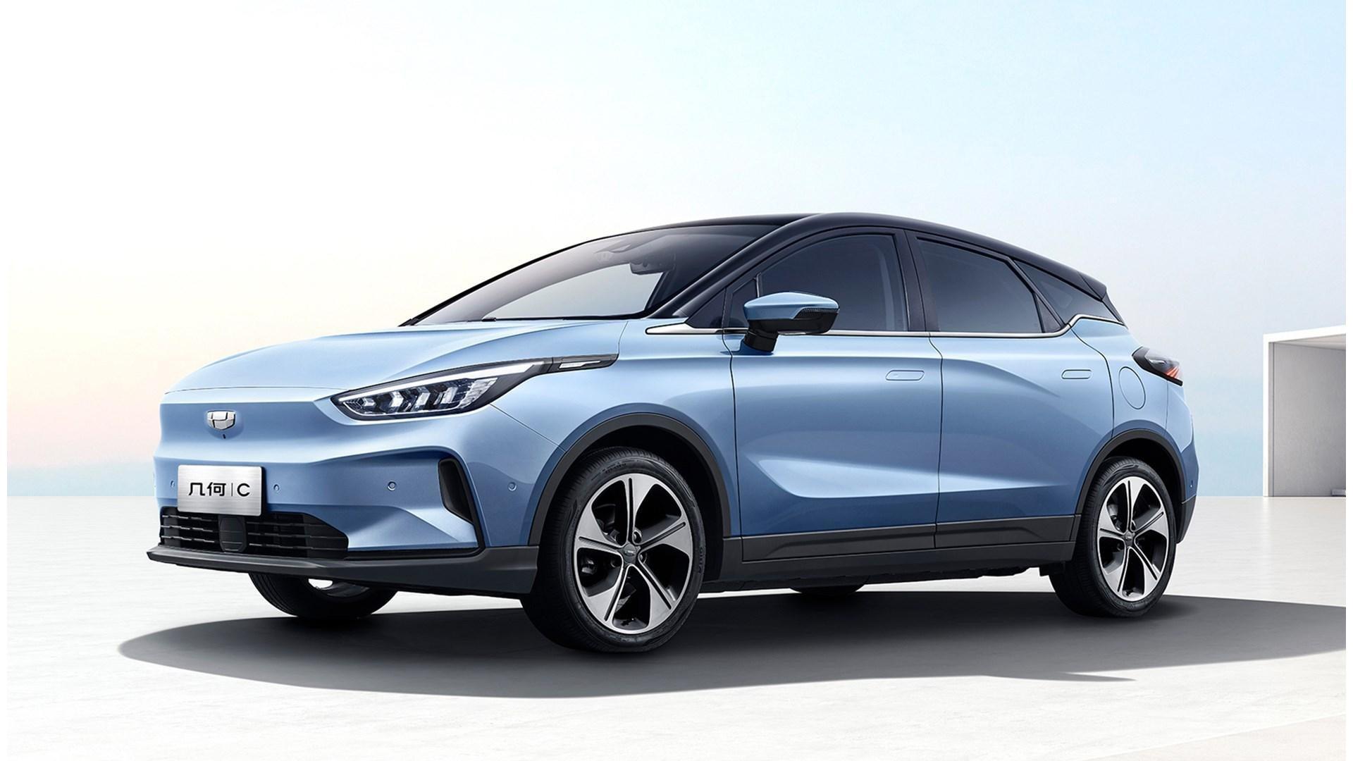 造型前卫 最高续航550公里 几何C预售13.98万起