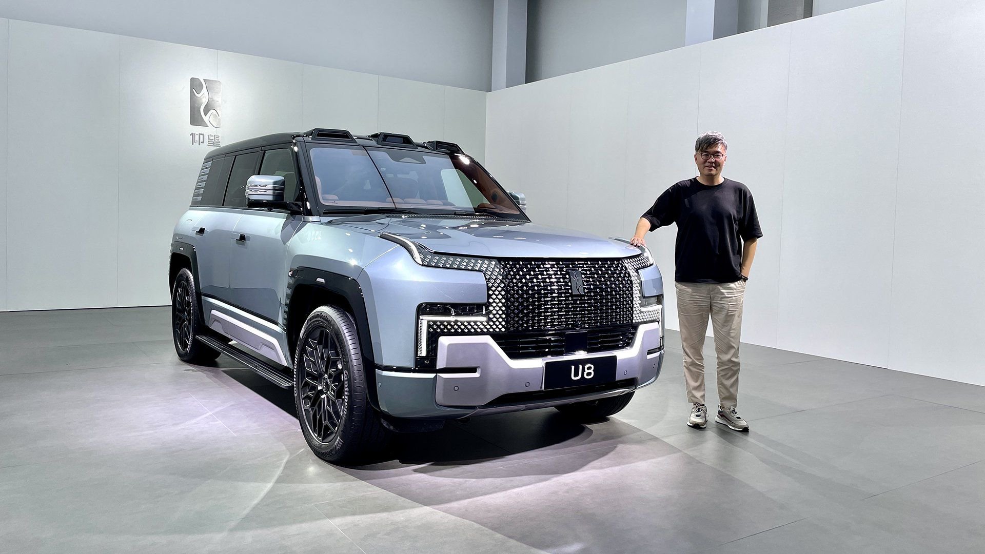 堃哥说好车：仰望U8内饰首次公开体验，五屏联动+星空顶