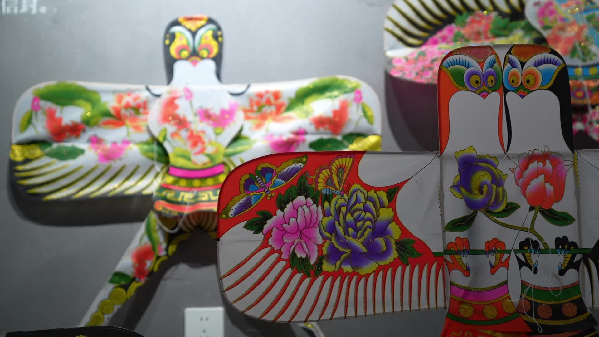 风筝线那头：滨海纸鸢与和田桑皮纸的对话