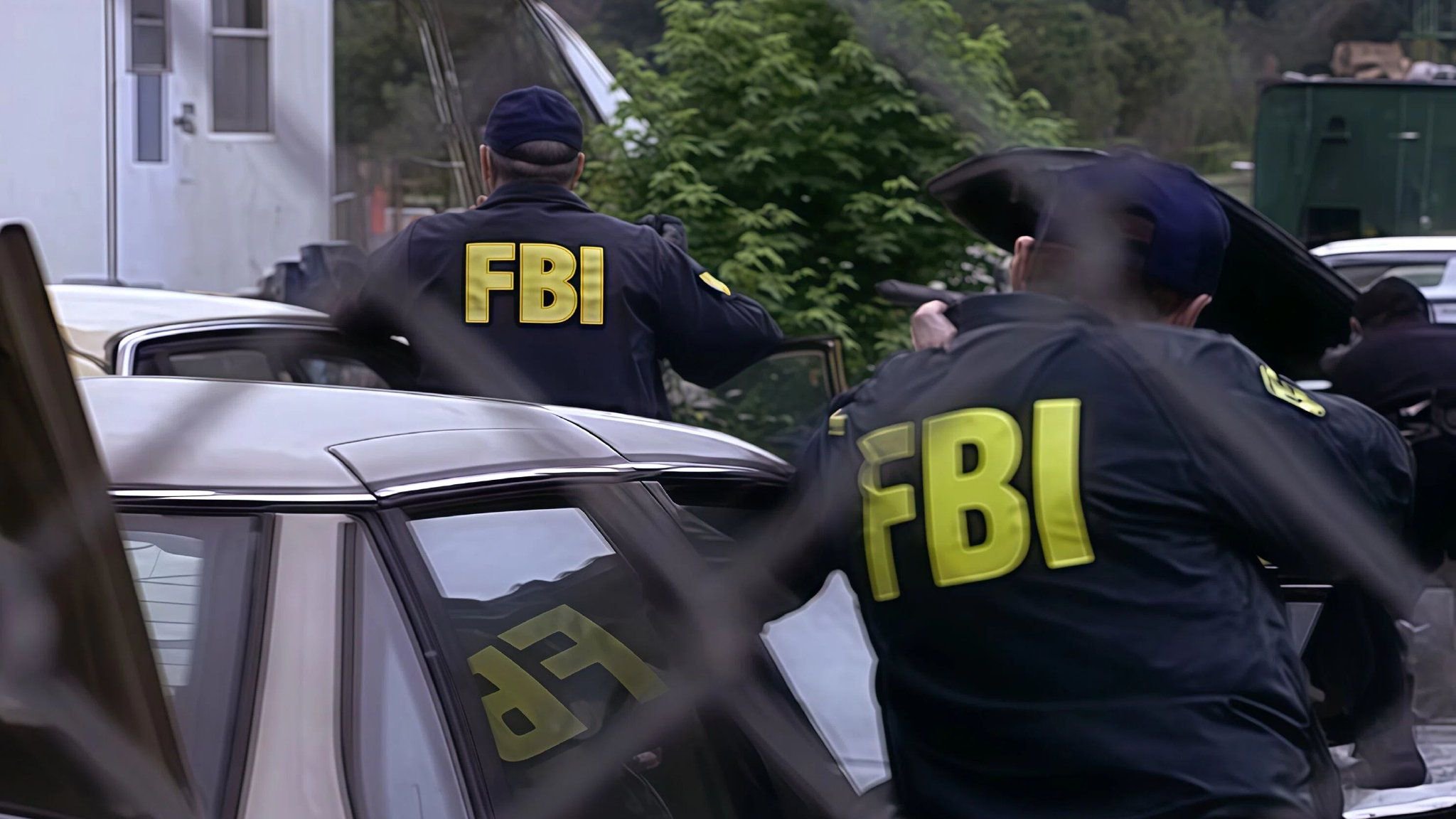 他们横跨美国疯狂逃亡，却被自己留下的证据坑惨