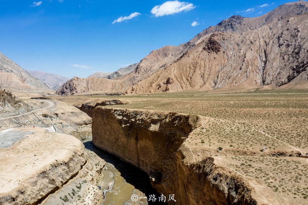 格尔木哪里有站小巷 实测走访与生活观察详解