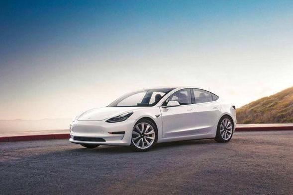 国产特斯拉Model 3降价到30万内，这不是割肉，而是早盘算好的？