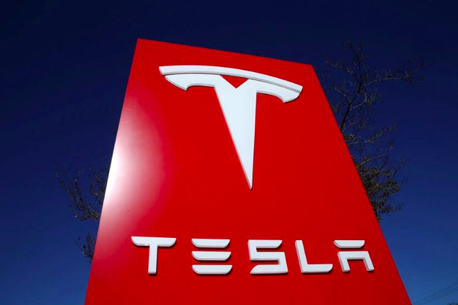 特斯拉要告媒体，是因为法务比公关更好使？丨壹槽点