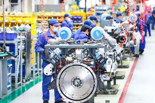 锚定目标“火力全开”，潍柴凭“前瞻战略”领航国六时代丨车壹条