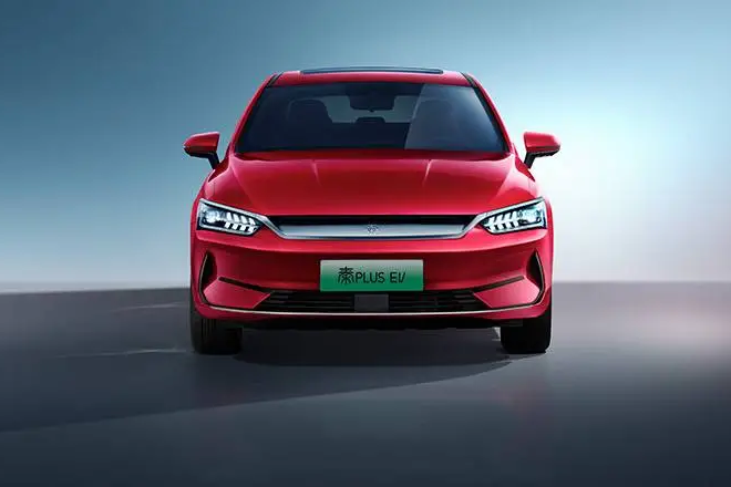想要无“油”无虑出行，且看秦PLUS EV如何连招