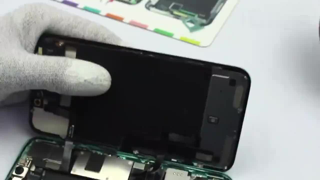 iphone11拆解,苹果11拆机图 iphone11拆机视频看看这内部做工就明为何卖这么贵了
