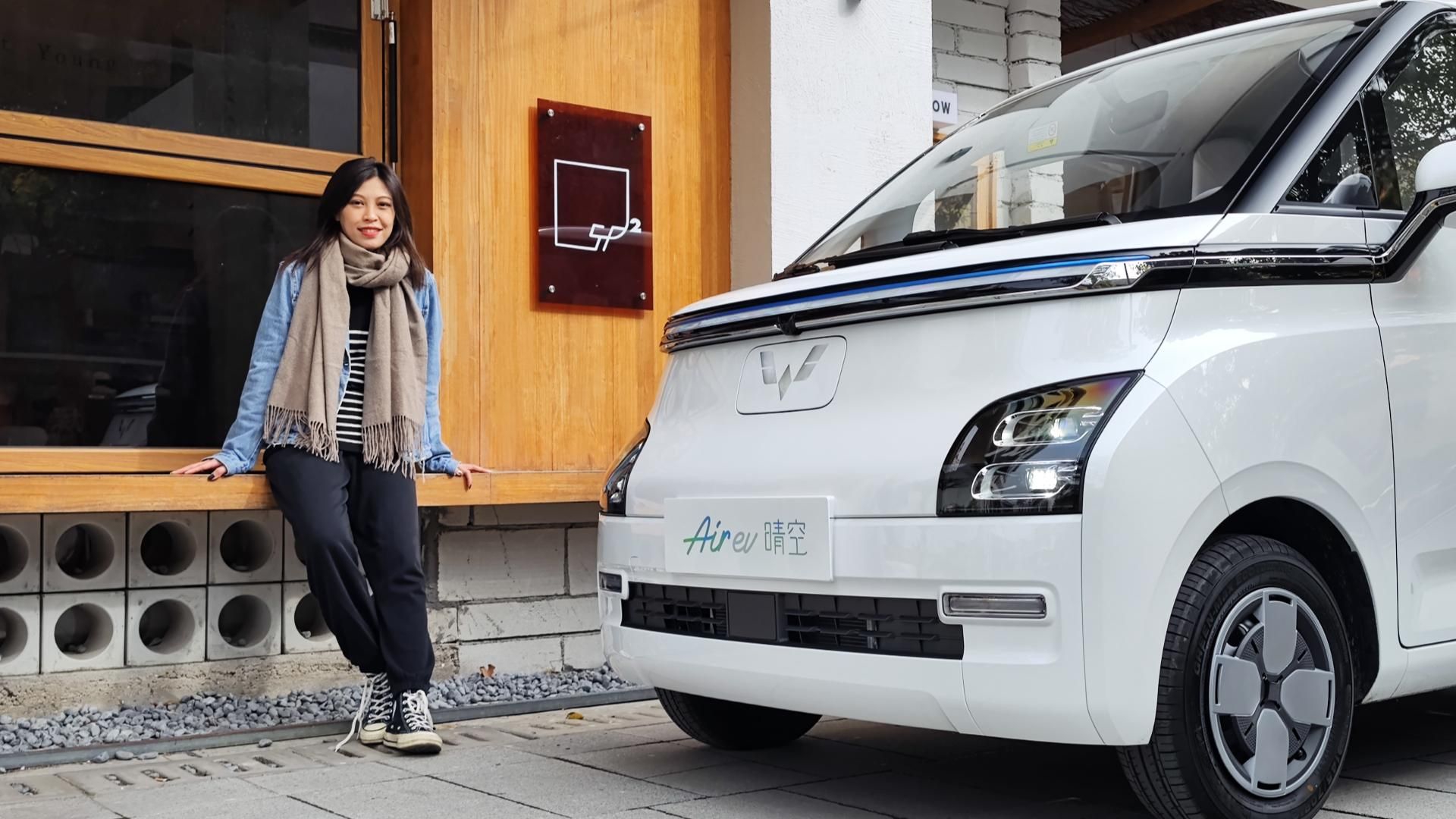 顶配8.28万元并不便宜，五菱Air EV晴空到底卖给谁？