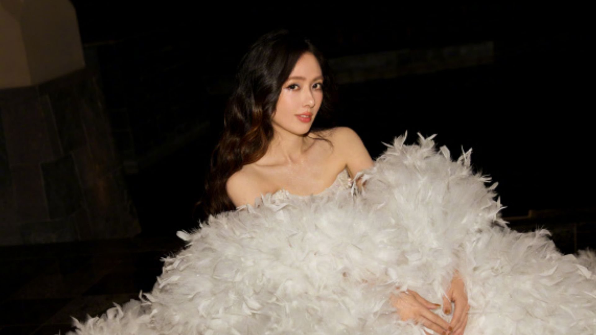 向太说郭碧婷不用婆家钱帮娘家，两人金钱观相似：自己工作养娘家