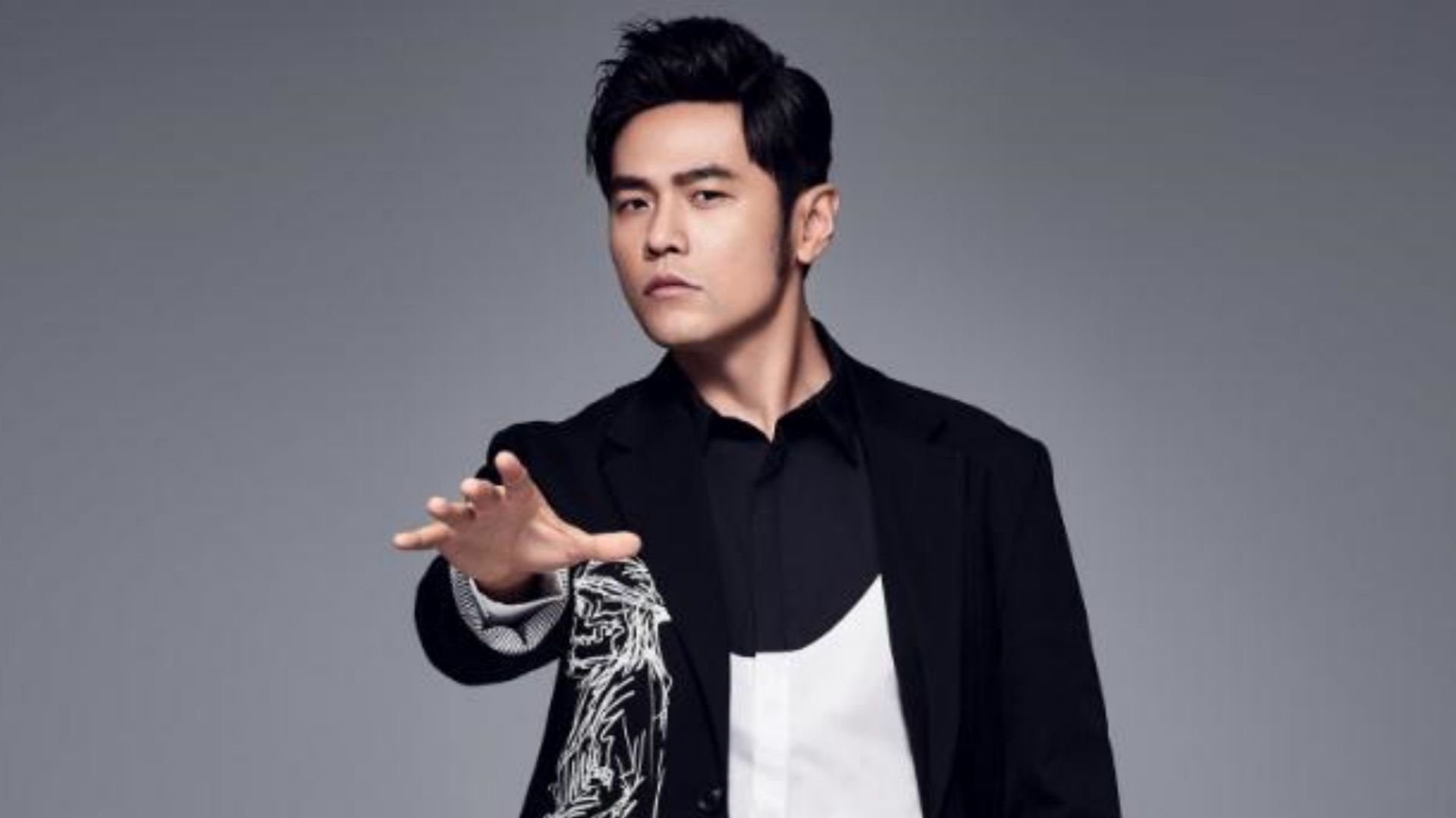 曝周杰伦有私生子，本人更新动态，工作人员称“身正不怕影子斜”