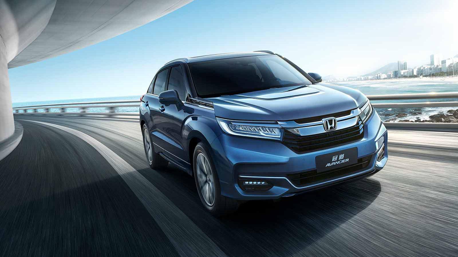 预算30万 想买合资SUV  本田冠道与雪佛兰开拓者怎么选？