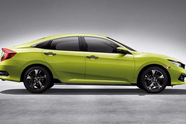 想居家实用也想速度操控？15万就够了