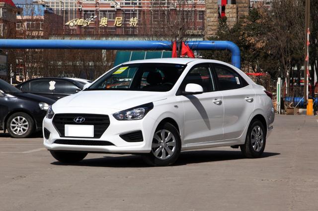 暑假来临，驾校爆满，新手拿驾照后开啥车练手？盘点四款练手神车