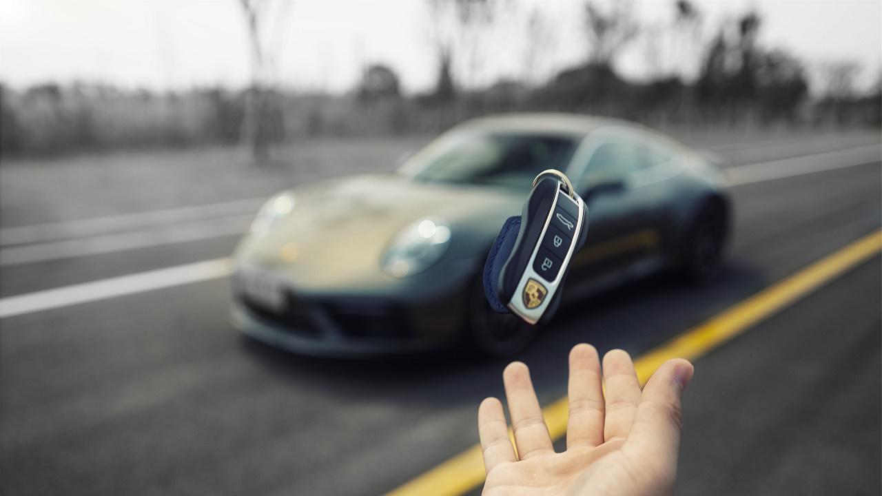 全新保时捷911，TA还是你心中那台梦想之车吗？