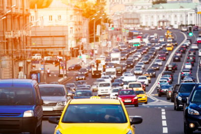 促进汽车限购向引导使用转变，能否成为救市良药？