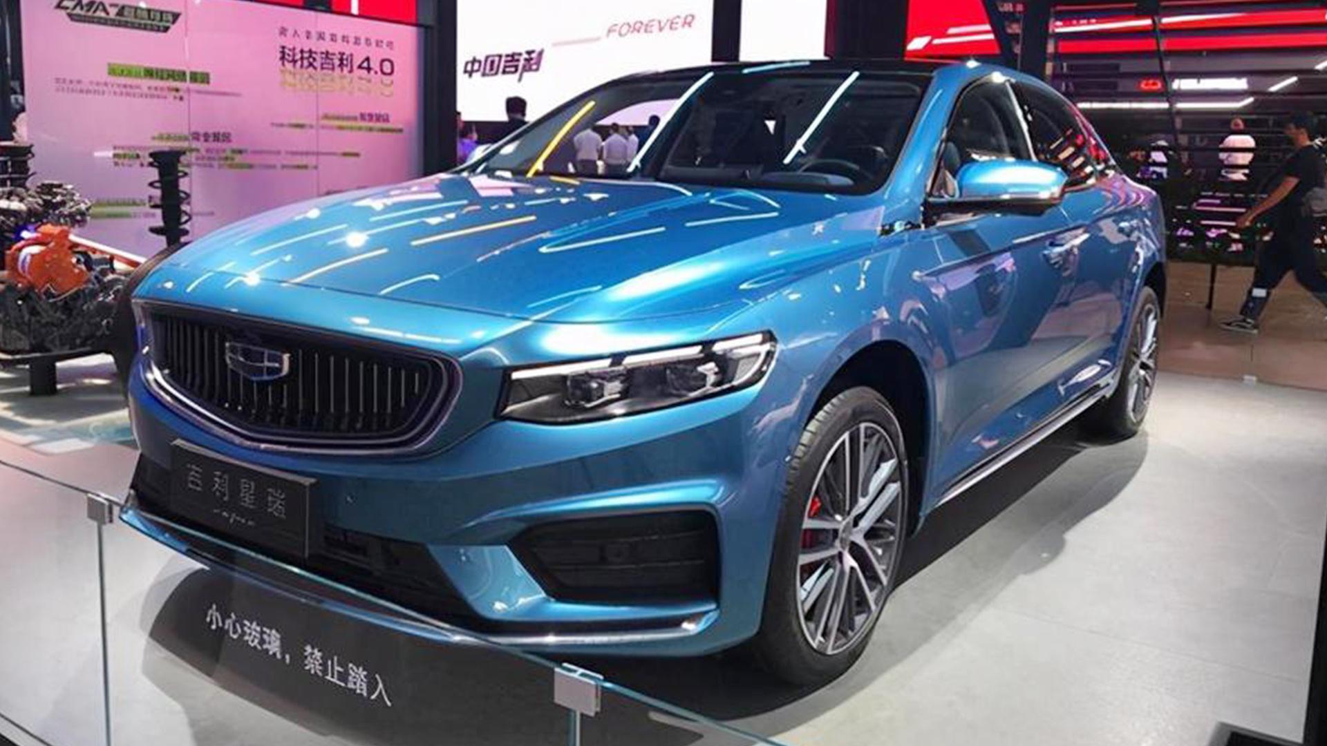 吉利星瑞亮相北京车展，搭沃尔沃2.0T发动机，尺寸领先同级车型