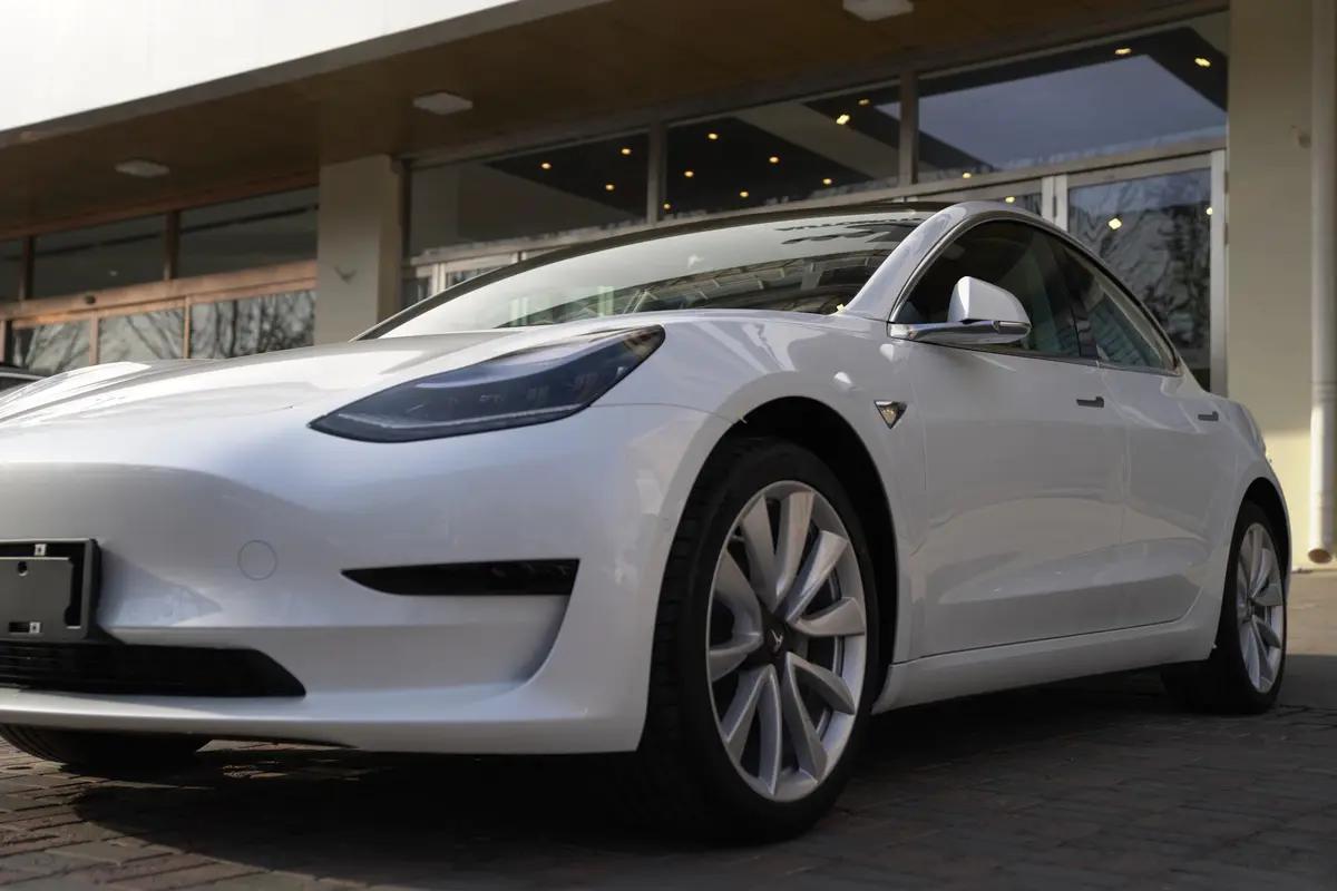 石家庄国产特斯拉model 3贴隐形车衣