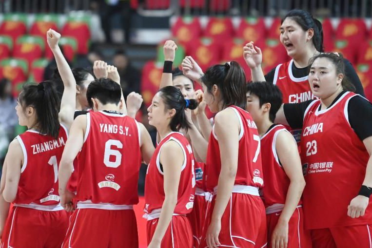 中国女篮72-66双杀巴西！赛后数据一清二楚：最大功臣不是张子宇
