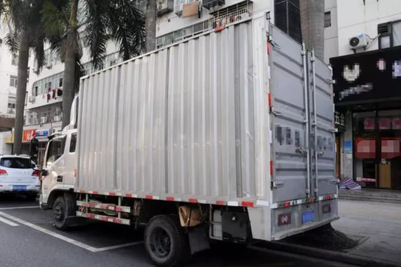 4.2米蓝牌新规市场反响如何?卡友：看到违规轻卡的现状，我放心了