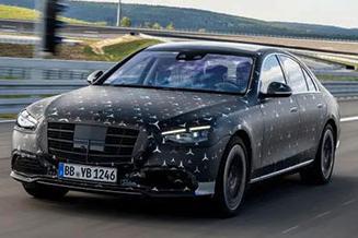 后排正向气囊、遭遇侧撞可抬高车身，全新一代奔驰S级黑科技爆棚