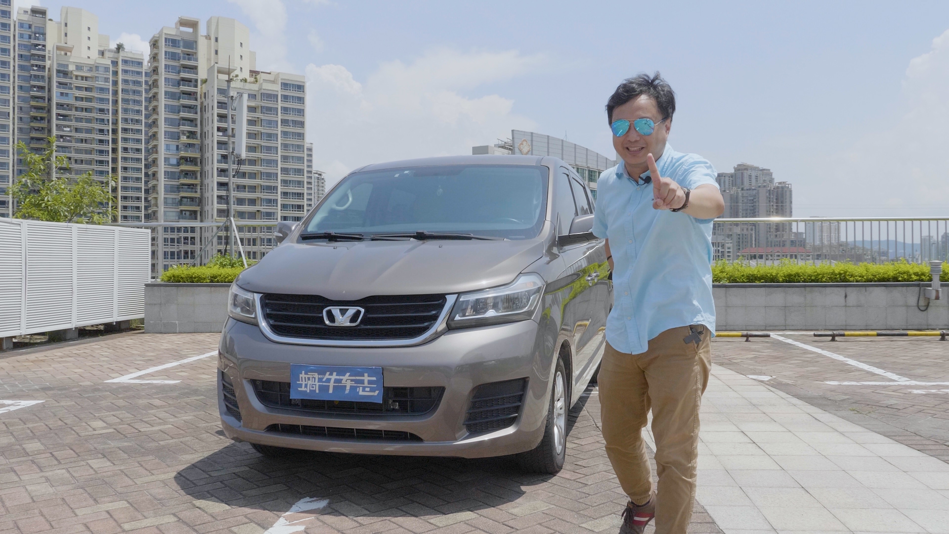 被埋没的7座大MPV：5米车长+侧滑门，如今二手才4万多？