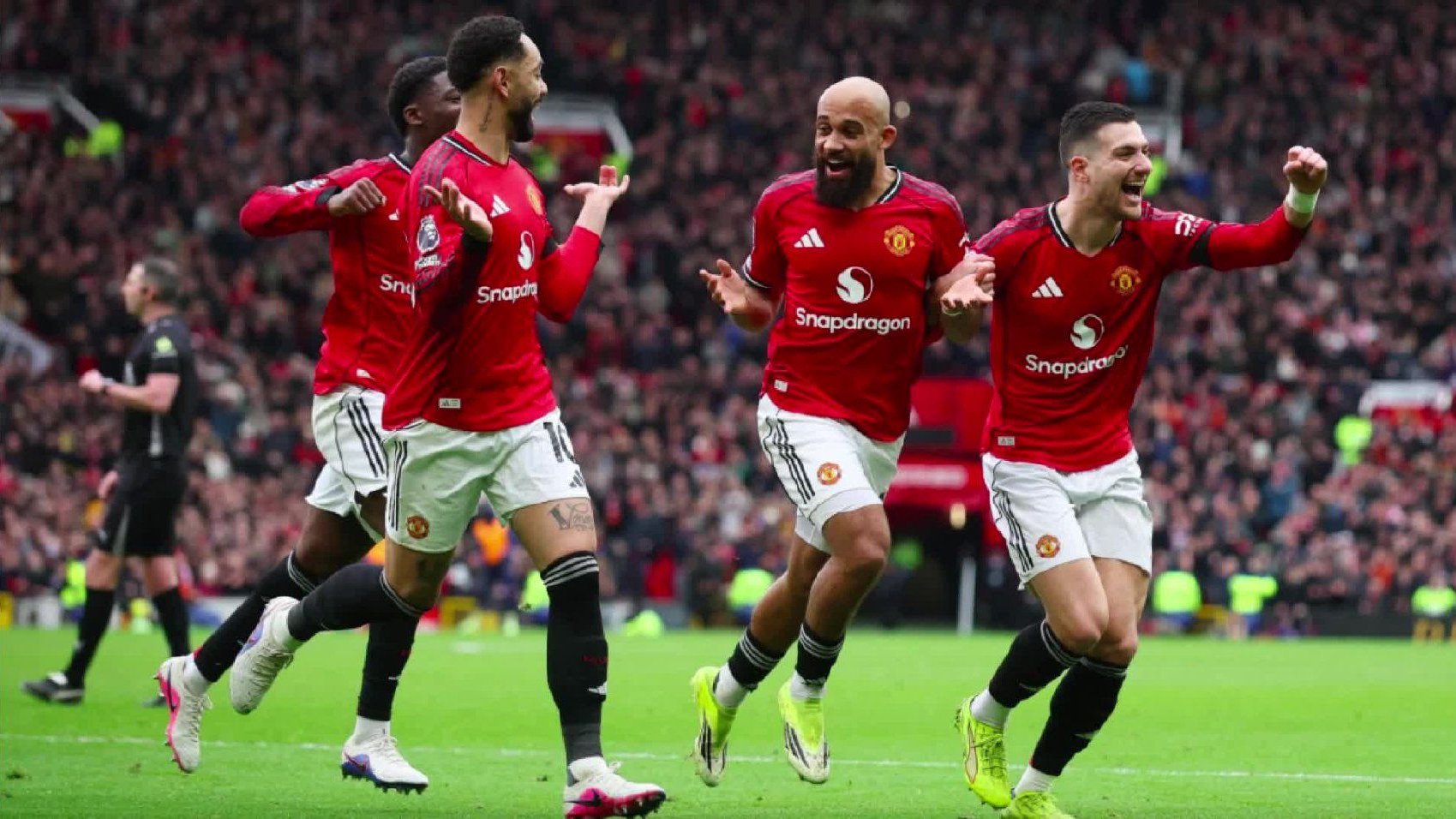 2-0！笑傲BIG6对决 7.2亿豪门喜提4连胜 近9次交锋首胜对手