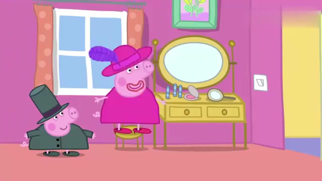 小猪佩奇:佩奇居然学猪妈妈给自己化妆