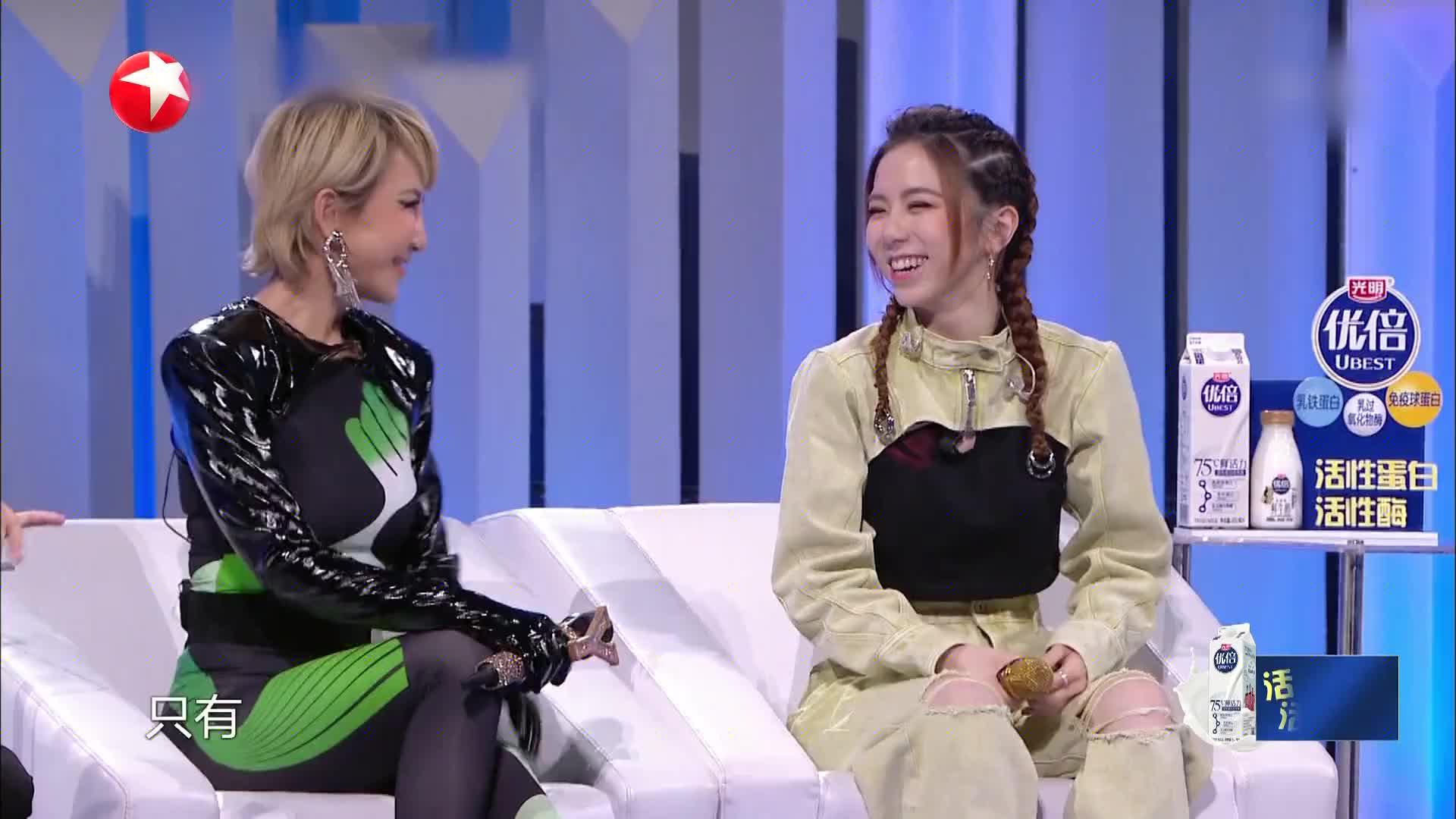 我们的歌:李玟邓紫棋火力全开《刀马旦,结束陈小春嗨翻