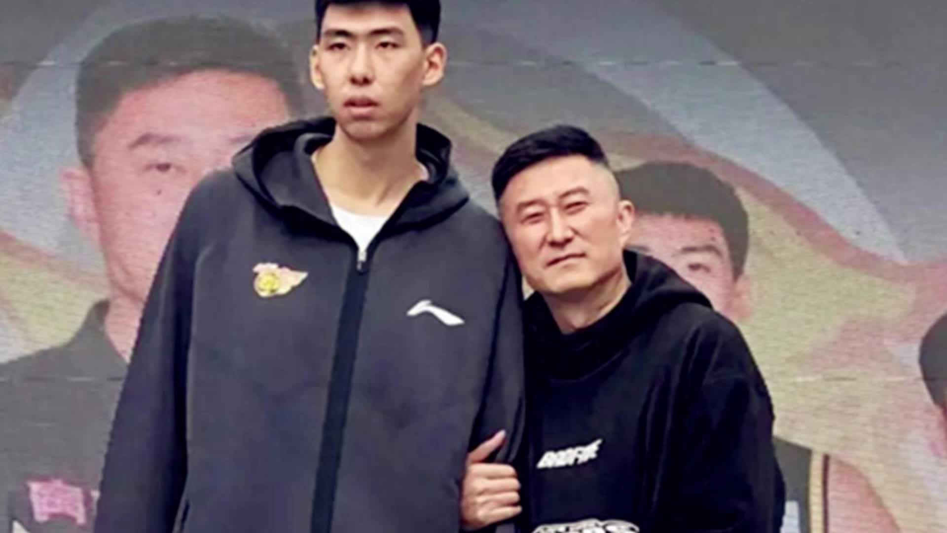 不愧昔日恩师！徐昕仅7分5板2帽，被杜锋指导“两招”针对