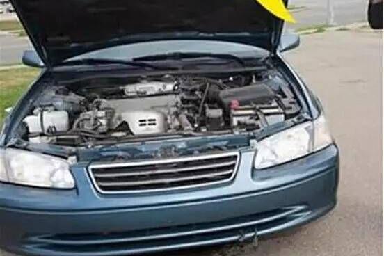 教你一招，通过气味辨别车况！