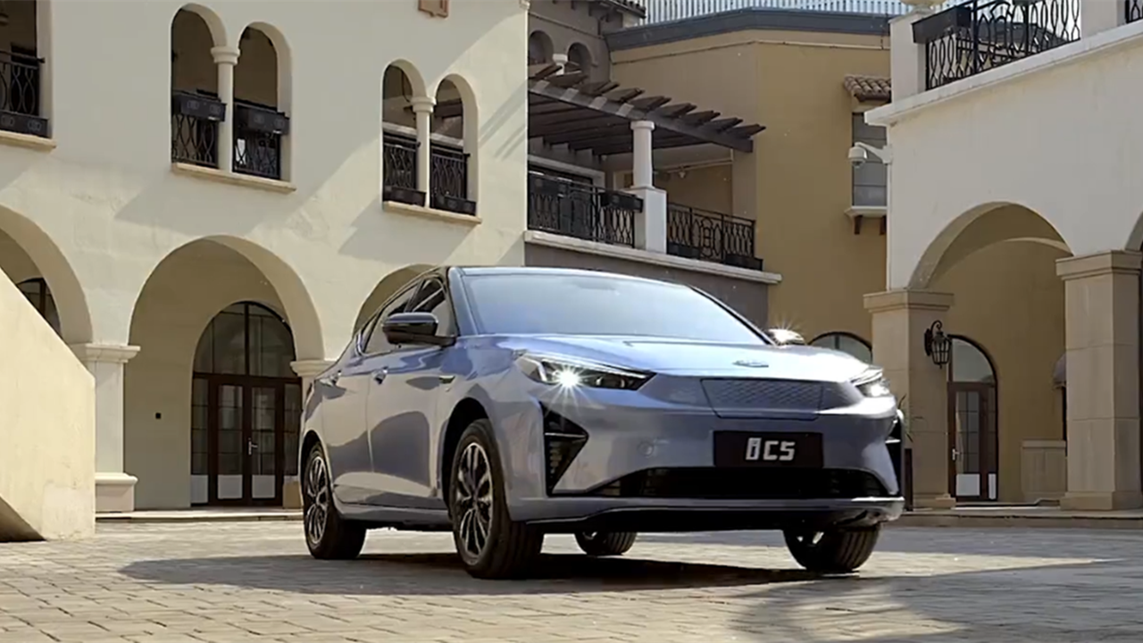 高颜值实用掀背！江淮iC5上市，舒适配置丰富续航530km