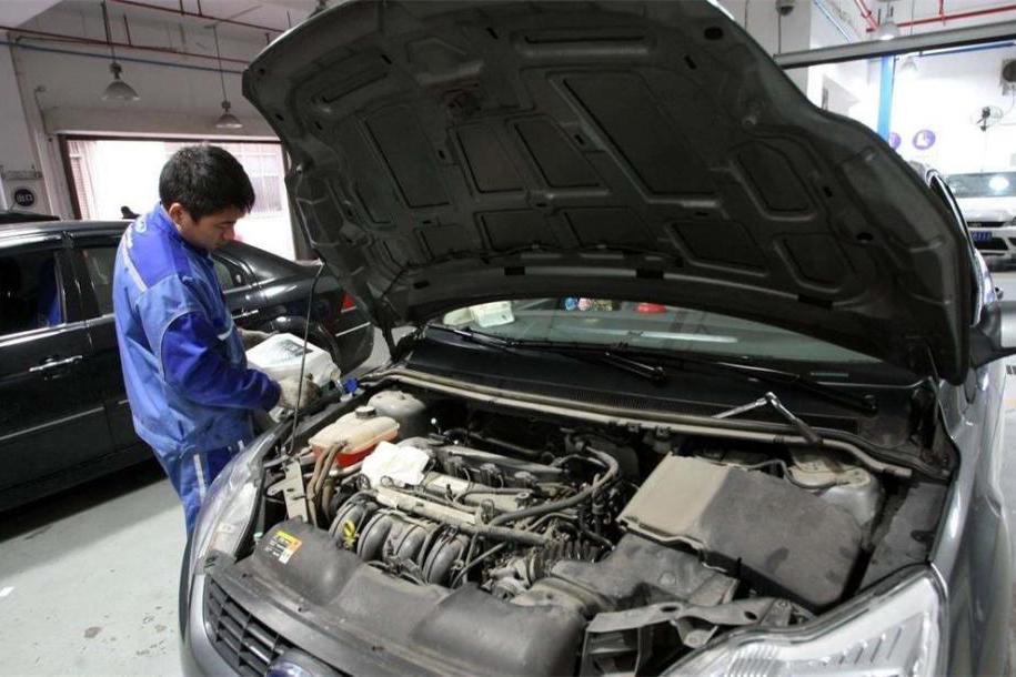 摧毁我们和4S店之间信任小船的 不是买车 而是保养