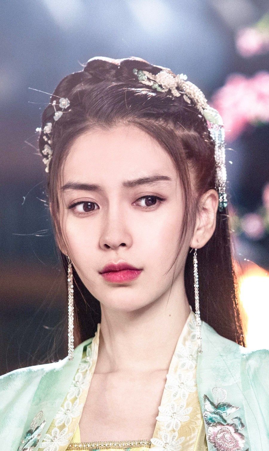 女神杨颖,古装扮相,仙气十足,让人过目不忘