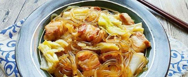 猪肉白菜炖粉条～暖胃家常菜