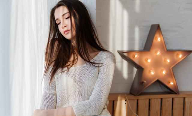 女人不爱你,却总喜欢吊着你,大多是想从你身上得到这些东西