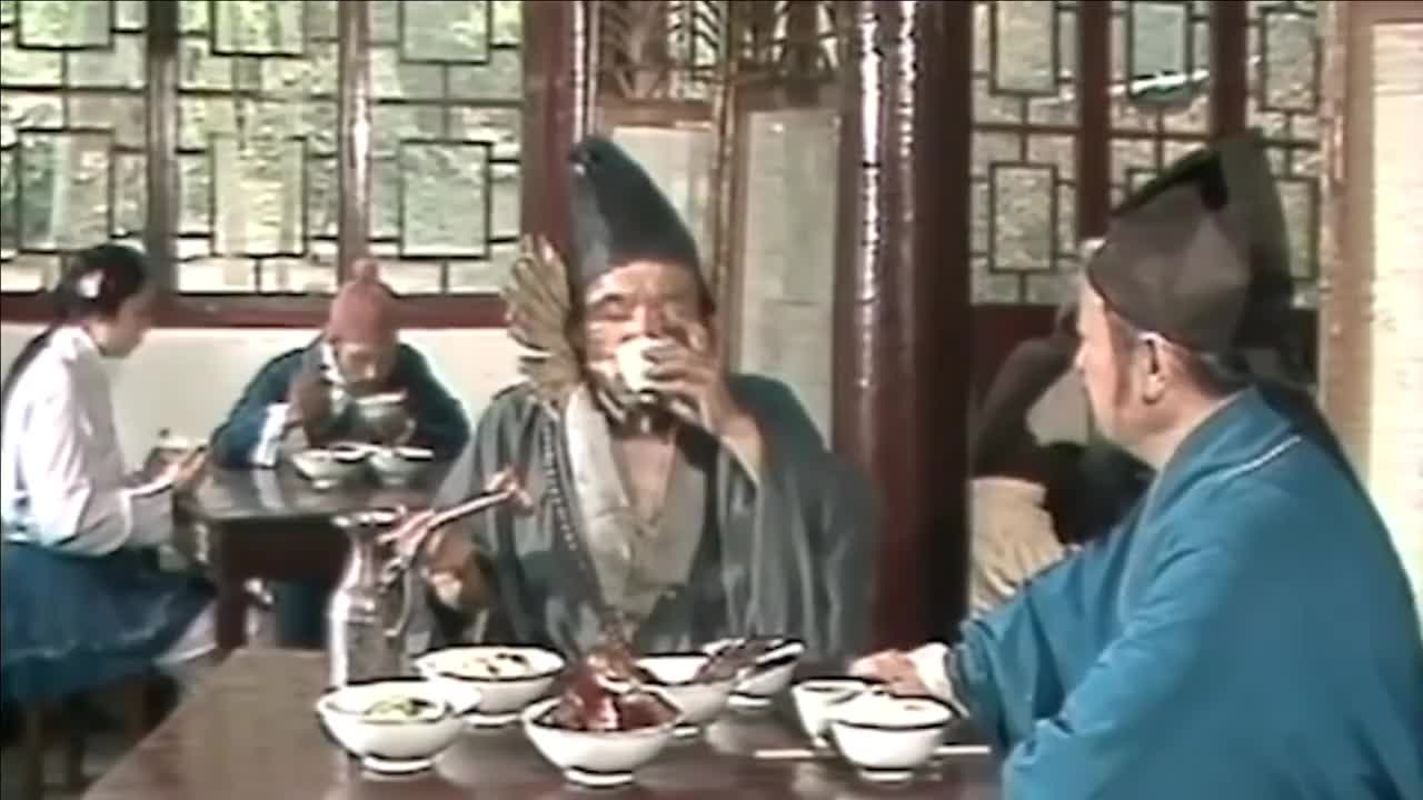 经典老片《济公》中歌曲《鞋儿破帽儿破》,儿时回忆