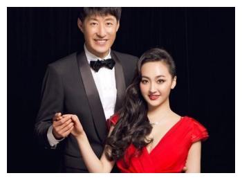 演员则出演女二号"小福子,两人通过剧中的感情纠葛,于震跟辛月的关系