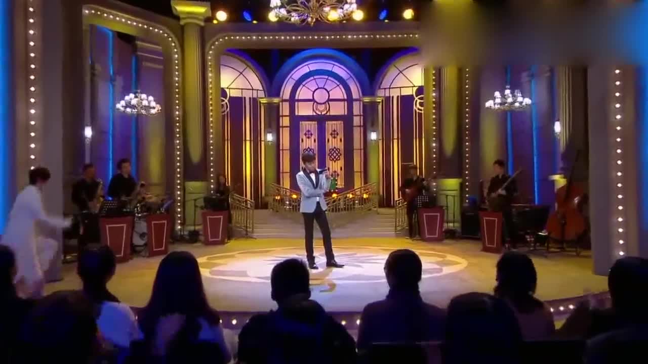 今夜现场秀今夜百乐门原班人马上演依萍高铁重温经典