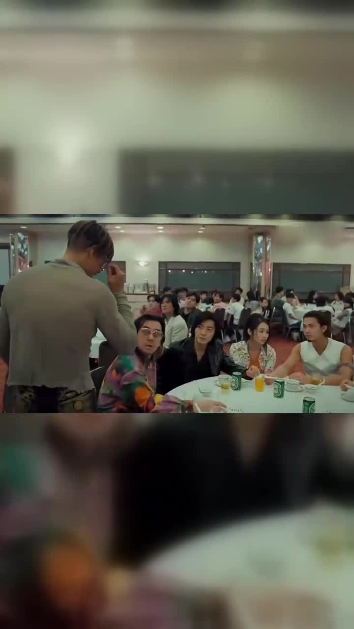 古惑仔3只有洪兴的大飞能治乌鸦感觉两人不是一个级别