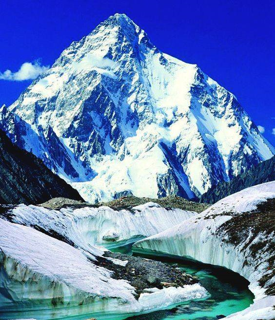 世界十大高峰,有8个在尼泊尔境内,最难攀登的是哪一个