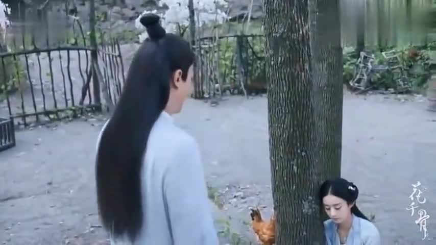 小骨重生子画满脸宠溺的看着她好甜